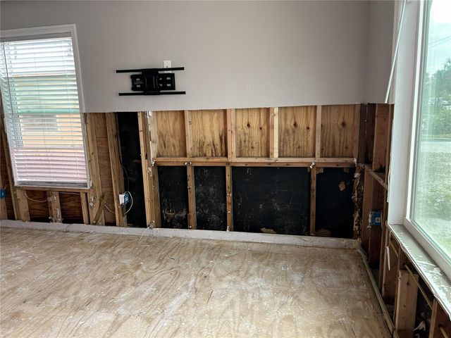 14033 PALM STREET, Madeira Beach, FL 33708