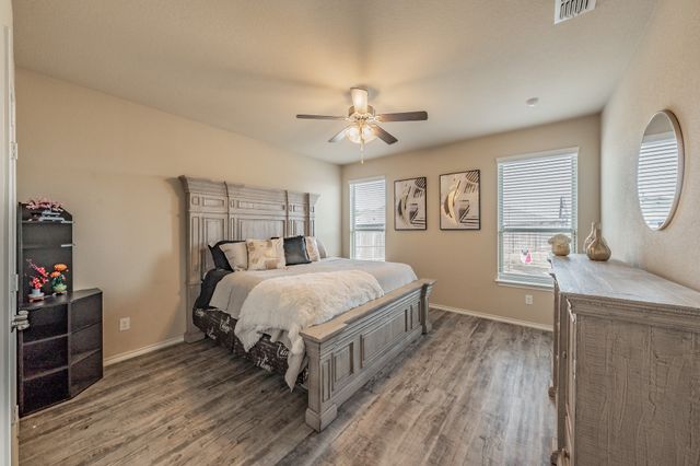 153 Hidden Creek Court, Saginaw, TX 76131