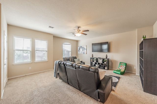 153 Hidden Creek Court, Saginaw, TX 76131