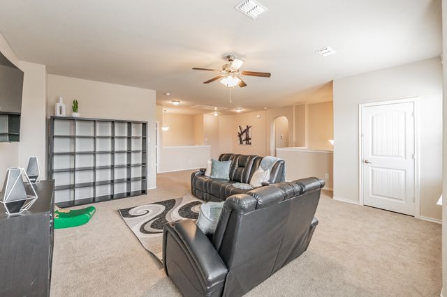 153 Hidden Creek Court, Saginaw, TX 76131