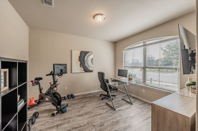 153 Hidden Creek Court, Saginaw, TX 76131