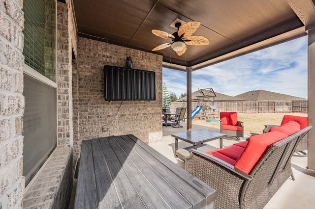 153 Hidden Creek Court, Saginaw, TX 76131