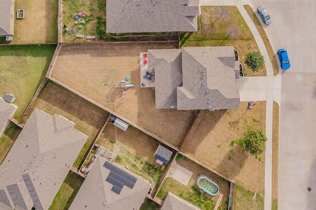 153 Hidden Creek Court, Saginaw, TX 76131