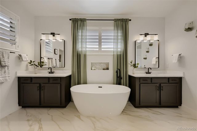 17439 W 94th Drive, Arvada, CO 80007