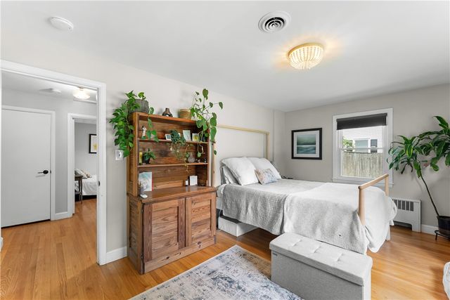 417 Squantum Drive, Warwick, RI 02888