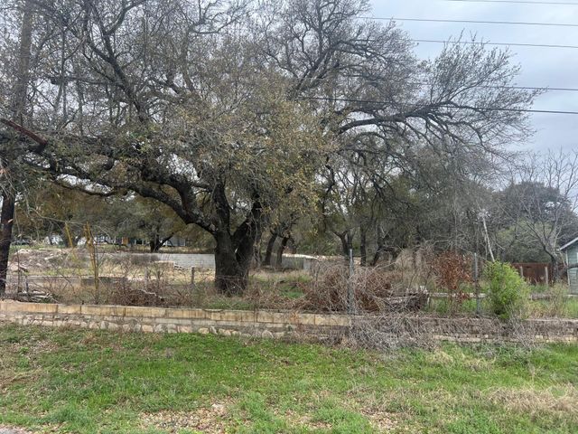 11402 Bertram ST 6, Jonestown, TX 78645