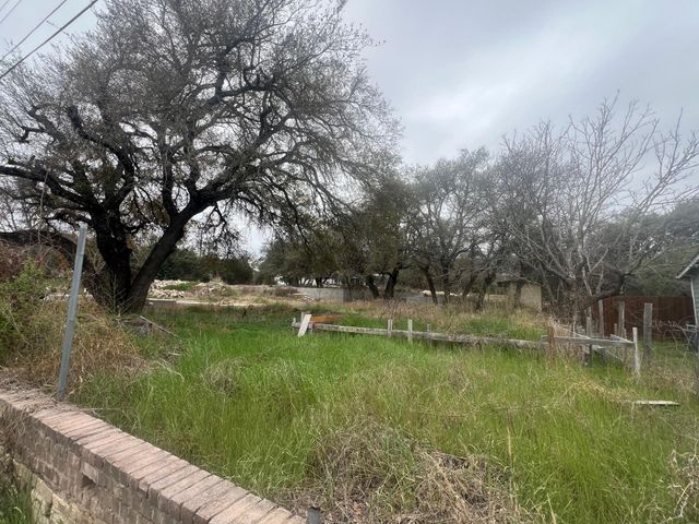 11402 Bertram ST 6, Jonestown, TX 78645