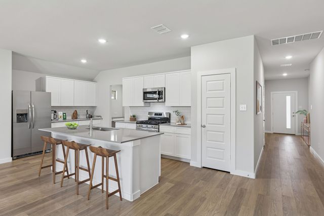 7720 Kingfisher Road, Aubrey, TX 76227