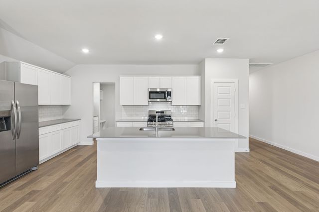 7720 Kingfisher Road, Aubrey, TX 76227