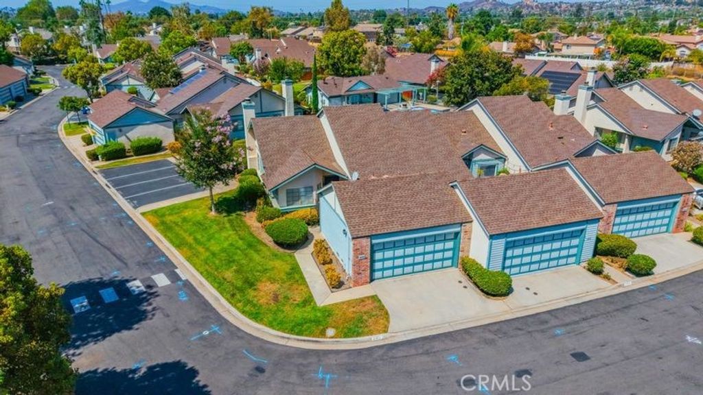 2412 Turnbridge Glen, Escondido, CA 92027 — photo 3