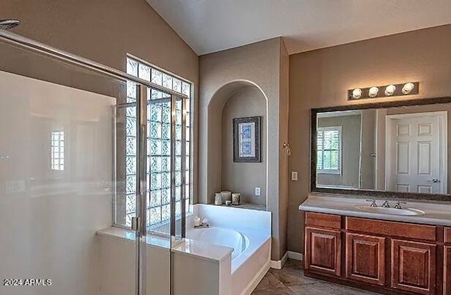 33406 N 23RD Drive, Phoenix, AZ 85085