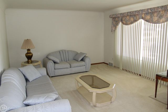 18084 Juliana Avenue, Eastpointe, MI 48021