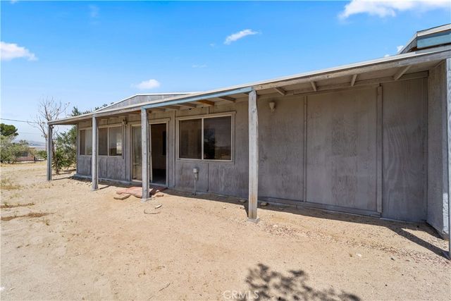 9635 Anza Trail, Lucerne Valley, CA 92356