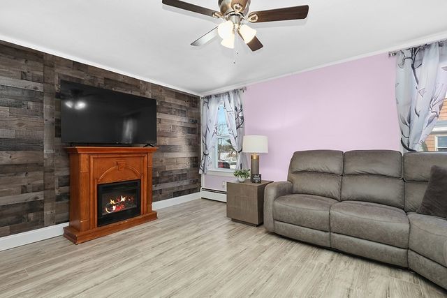 5 Bernier Ln, Bellingham, MA 02019