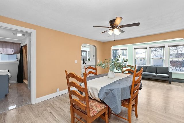 5 Bernier Ln, Bellingham, MA 02019