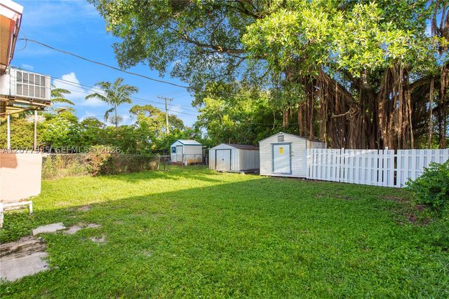2209 Washington St 2, Hollywood, FL 33020