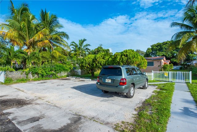 2209 Washington St 2, Hollywood, FL 33020