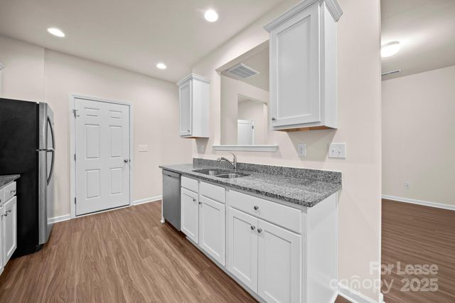 711 Lackey Street, Kings Mountain, NC 28086