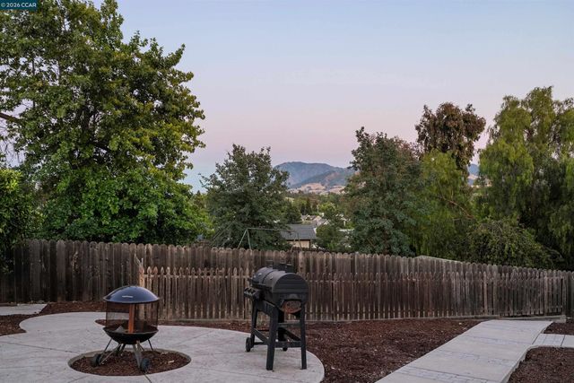 4010 Siino Ave, Concord, CA 94521