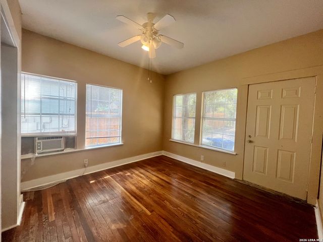 1506 Schley, San Antonio, TX 78210