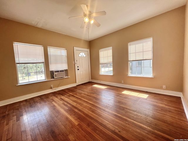 1506 Schley, San Antonio, TX 78210