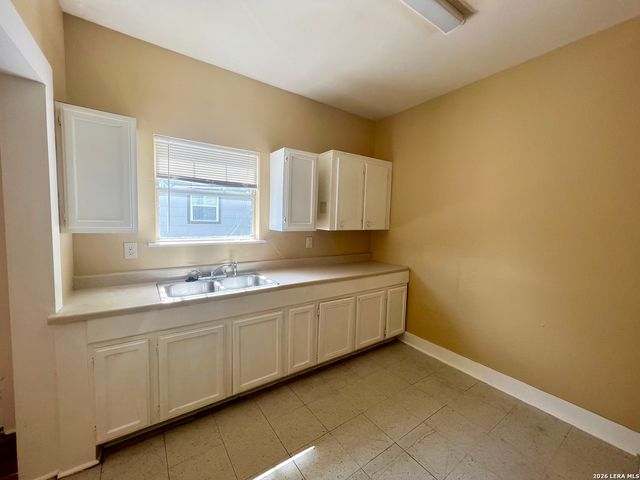 1506 Schley, San Antonio, TX 78210