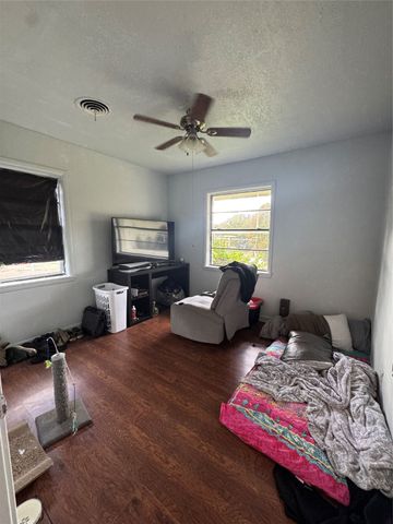 14 Geraldine Lane, Denison, TX 75020