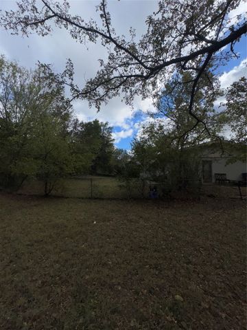 14 Geraldine Lane, Denison, TX 75020