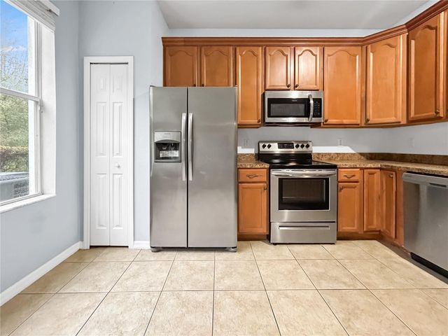 2210 PARK CRESCENT DRIVE, Land O Lakes, FL 34639