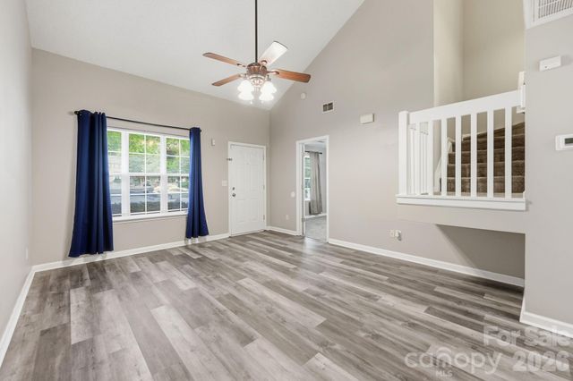 8230 Rudolph Road, Charlotte, NC 28216