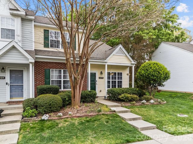 8230 Rudolph Road, Charlotte, NC 28216