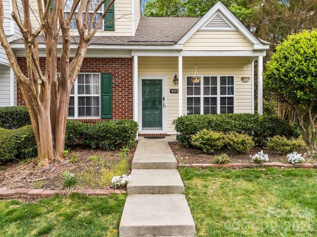 8230 Rudolph Road, Charlotte, NC 28216