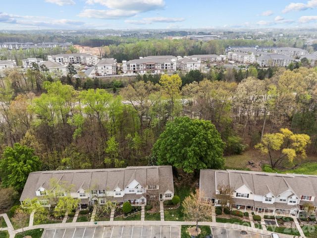 8230 Rudolph Road, Charlotte, NC 28216