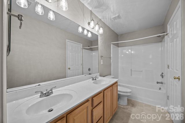 8230 Rudolph Road, Charlotte, NC 28216