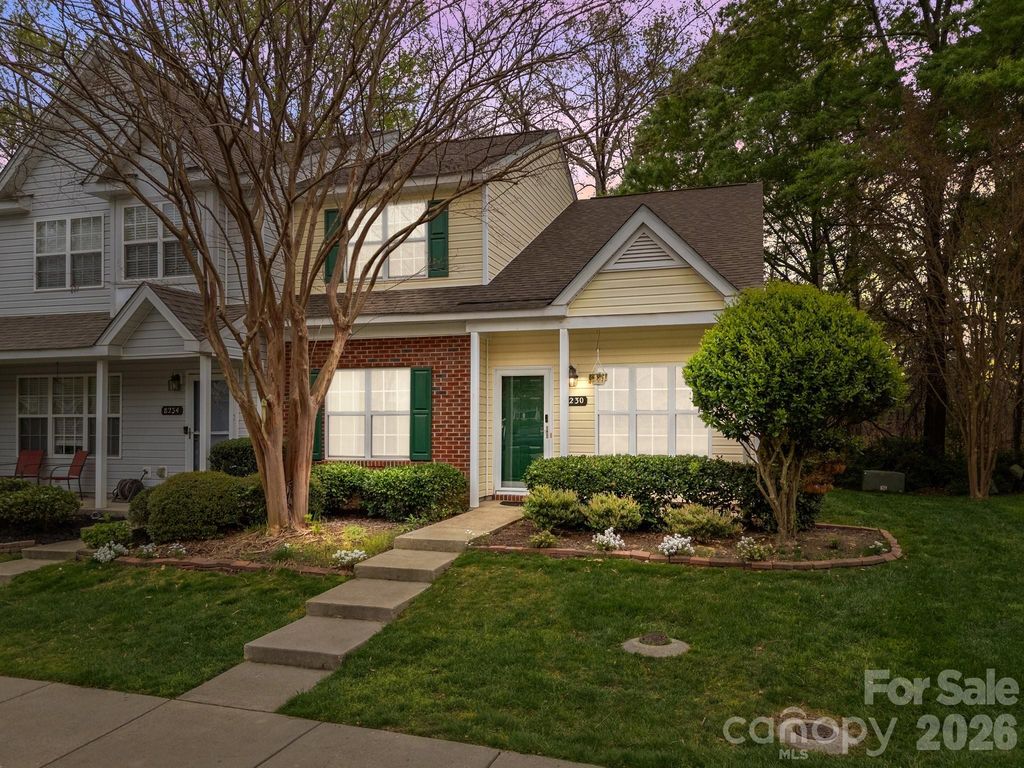 8230 Rudolph Road, Charlotte, NC 28216