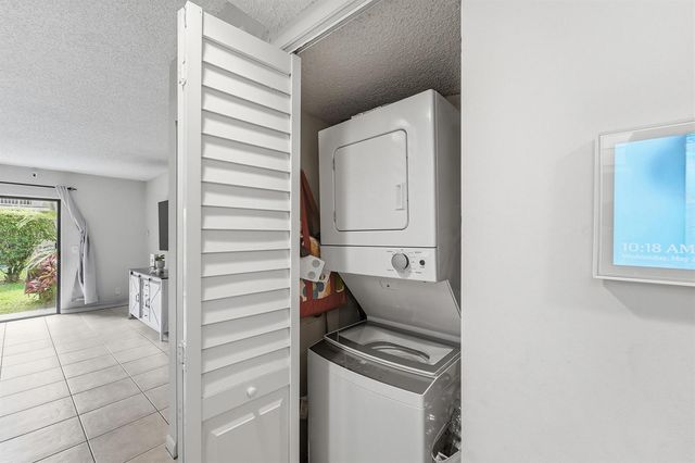 81 Deer Creek Road 103, Deerfield Beach, FL 33442