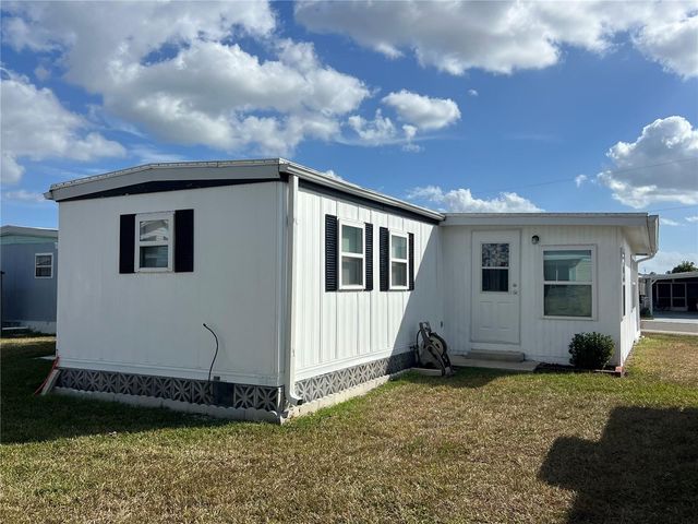 528 BLACKBURN BOULEVARD, North Port, FL 34287