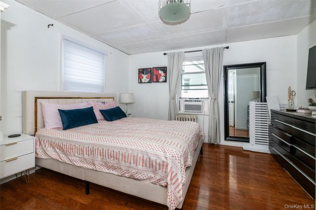 24 5th Avenue, New Rochelle, NY 10801