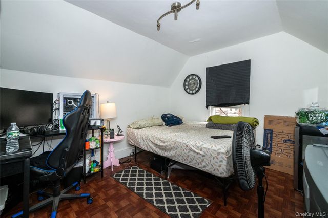 24 5th Avenue, New Rochelle, NY 10801