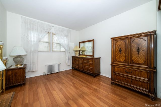 24 5th Avenue, New Rochelle, NY 10801