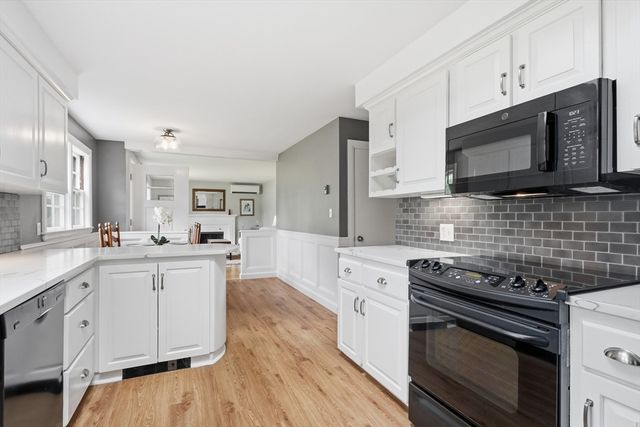 5 Antrim Rd, Framingham, MA 01701