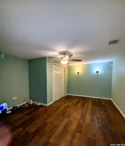 419 Collinsworth Avenue, San Antonio, TX 78225