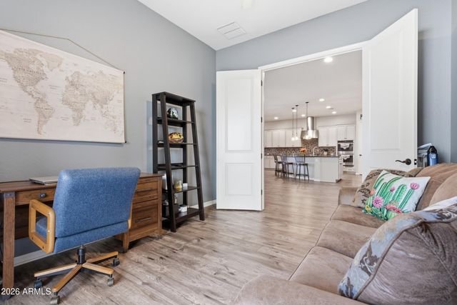 9393 W DALEY Lane, Peoria, AZ 85383