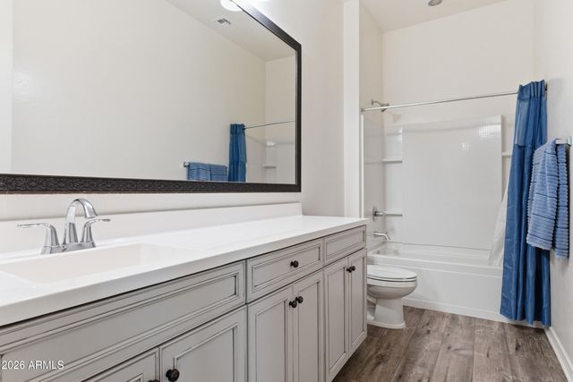 9393 W DALEY Lane, Peoria, AZ 85383