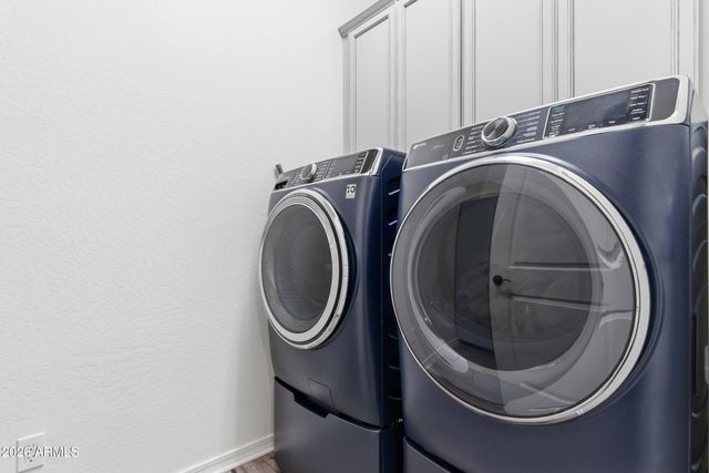 9393 W DALEY Lane, Peoria, AZ 85383