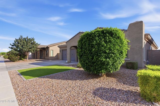 9393 W DALEY Lane, Peoria, AZ 85383