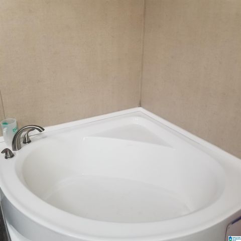 105 OVERHILL DRIVE, Vincent, AL 35178