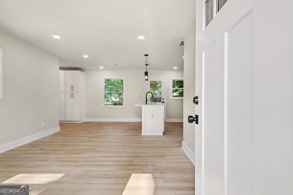 3877 Stone Road SW, Atlanta, GA 30331 — photo 3