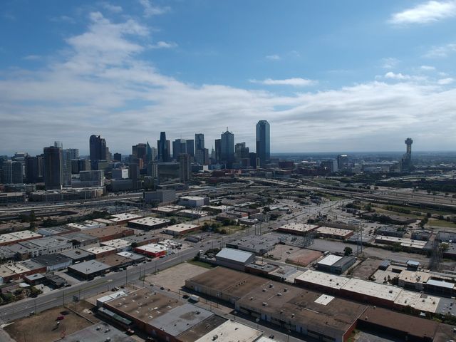 134 Pittsburg Street, Dallas, TX 75207