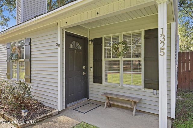 1325 Steens Creek Drive, Florence, MS 39073